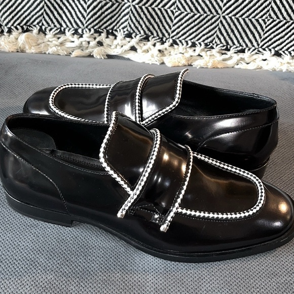 Exotic and classy Jimmy Choo men’s loafers/shoes. Comfortable and fits well. - Picture 2 of 3